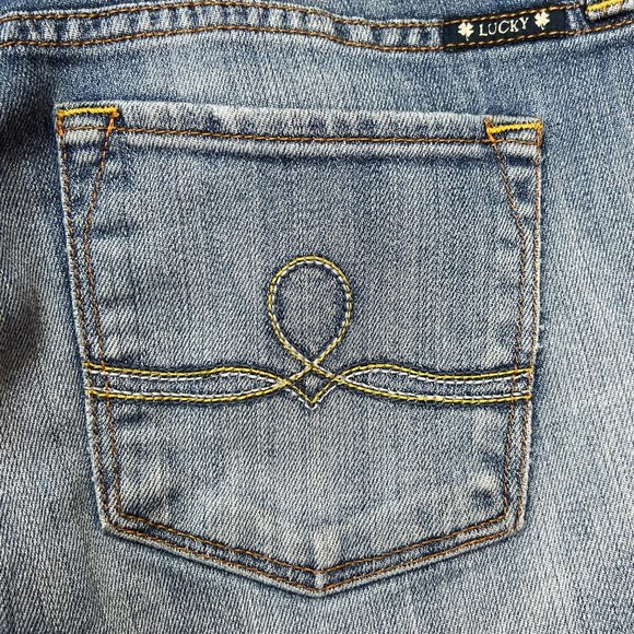 Lucky Brand Sofia Boot Low Rise Denim Jeans Size 8 Womens - Picture 9 of 16